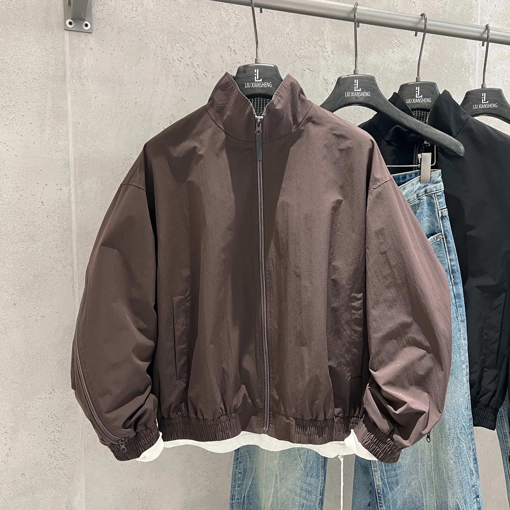 Spring and Autumn European Women's Jacket Stand Up Collar Commuter Casual Oversized Windproof Jacket
Spring and Autumn European Women's Jacket Stand Up Collar Commuter Casual Oversized Windproof Jacket
