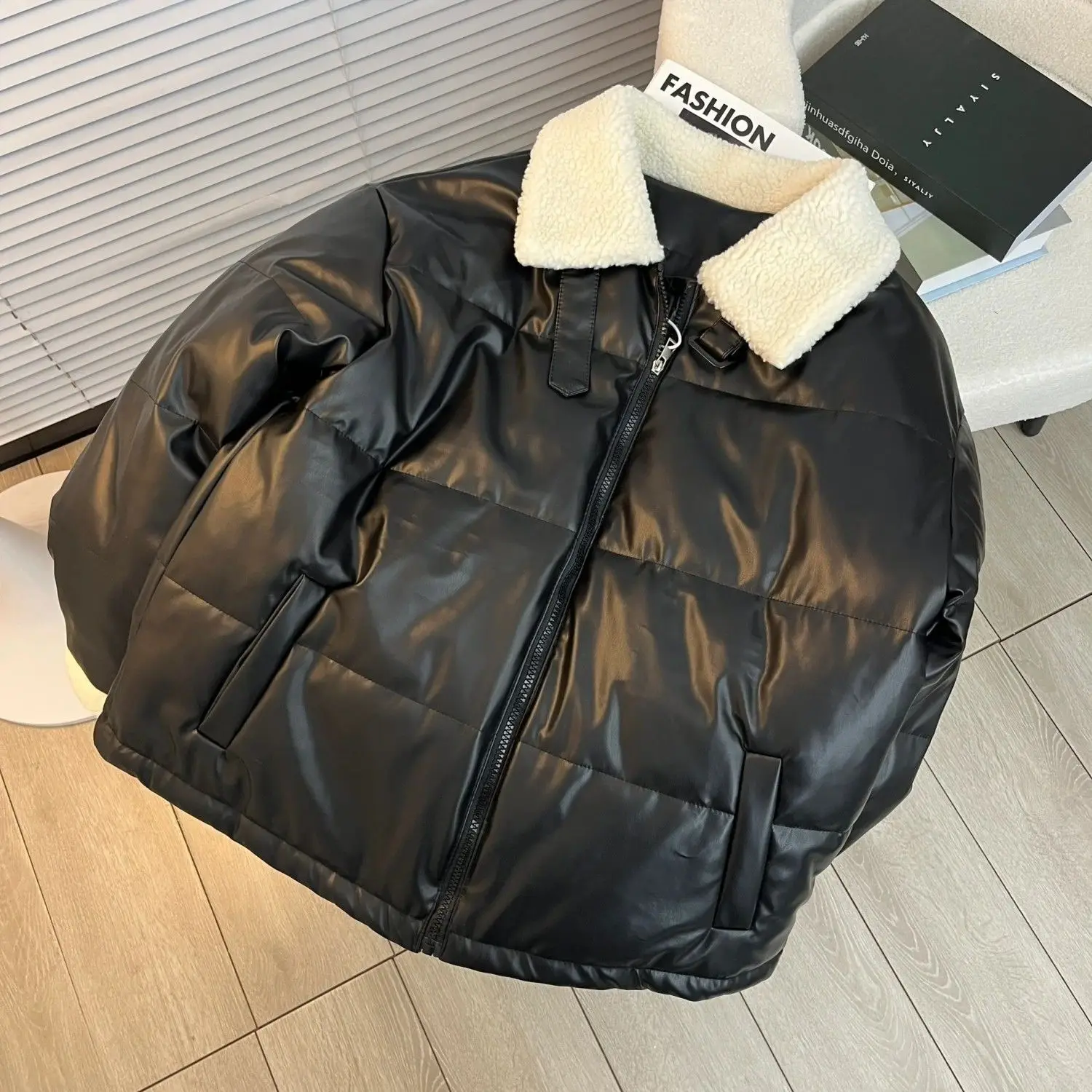Korean Lamb Wool Cotton Coat Jacket Winter New Warm Fur Collar Cotton Jacket Street Harajuku Casual Loose Women Down Jackets
Korean Lamb Wool Cotton Coat Jacket Winter New Warm Fur Collar Cotton Jacket Street Harajuku Casual Loose Women Down Jackets