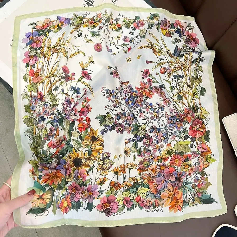 Silk Material Silk Square Scarf Floral Print Square Shape Floral Print Scarf 100% Natural Silk Soft Texture Foulard Bandana
Silk Material Silk Square Scarf Floral Print Square Shape Floral Print Scarf 100% Natural Silk Soft Texture Foulard Bandana