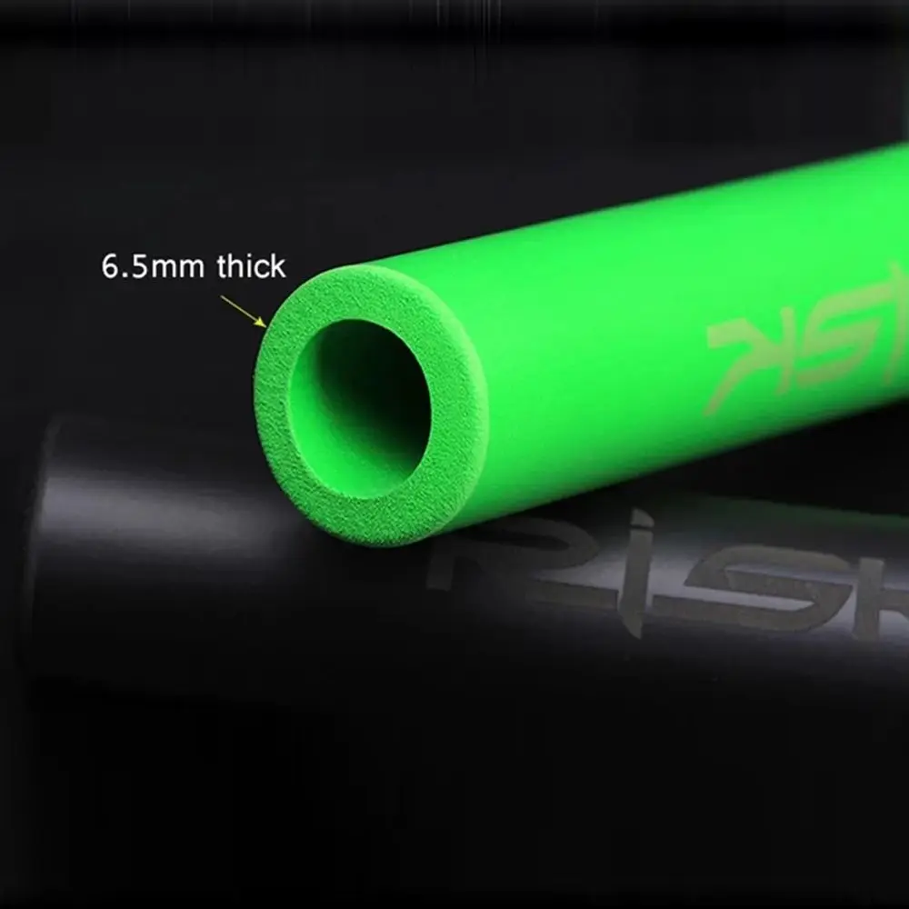 Bike Cycling Soft Silicone Ultra-light Antiskid Mountain Bike Grip Cover Cycling Handlebar Grips Bicycle Grips MTB Bike Grips
Bike Cycling Soft Silicone Ultra-light Antiskid Mountain Bike Grip Cover Cycling Handlebar Grips Bicycle Grips MTB Bike Grips