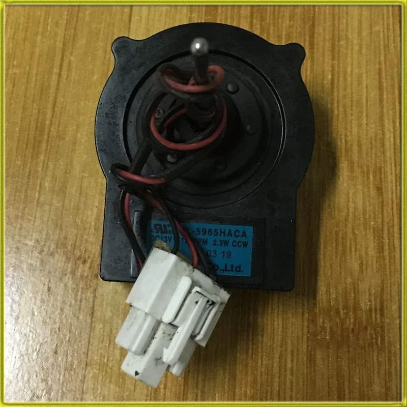 4681JB1027B DL-5965HACA Open Door Refrigerator Freezer Fan Motor for Refrigerator Cooling Fan 4681JB1017D/A/E DC13V 2.3W
4681JB1027B DL-5965HACA Open Door Refrigerator Freezer Fan Motor for Refrigerator Cooling Fan 4681JB1017D/A/E DC13V 2.3W
