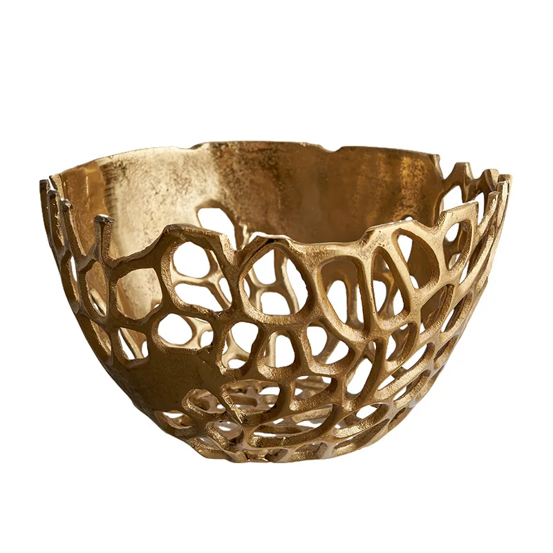 Light luxury model room, creative flame metal fruit plate on the restaurant table
Light luxury model room, creative flame metal fruit plate on the restaurant table