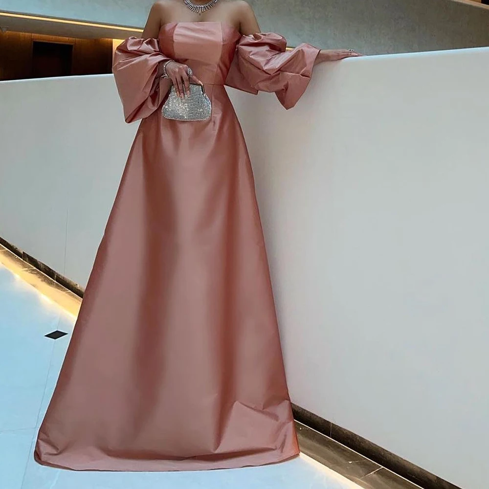 Customized Temperament Fashion Satin A-Line 3D Bow Evening Dress High Quality Floor Length Strapless vestidos de fiesta
Customized Temperament Fashion Satin A-Line 3D Bow Evening Dress High Quality Floor Length Strapless vestidos de fiesta