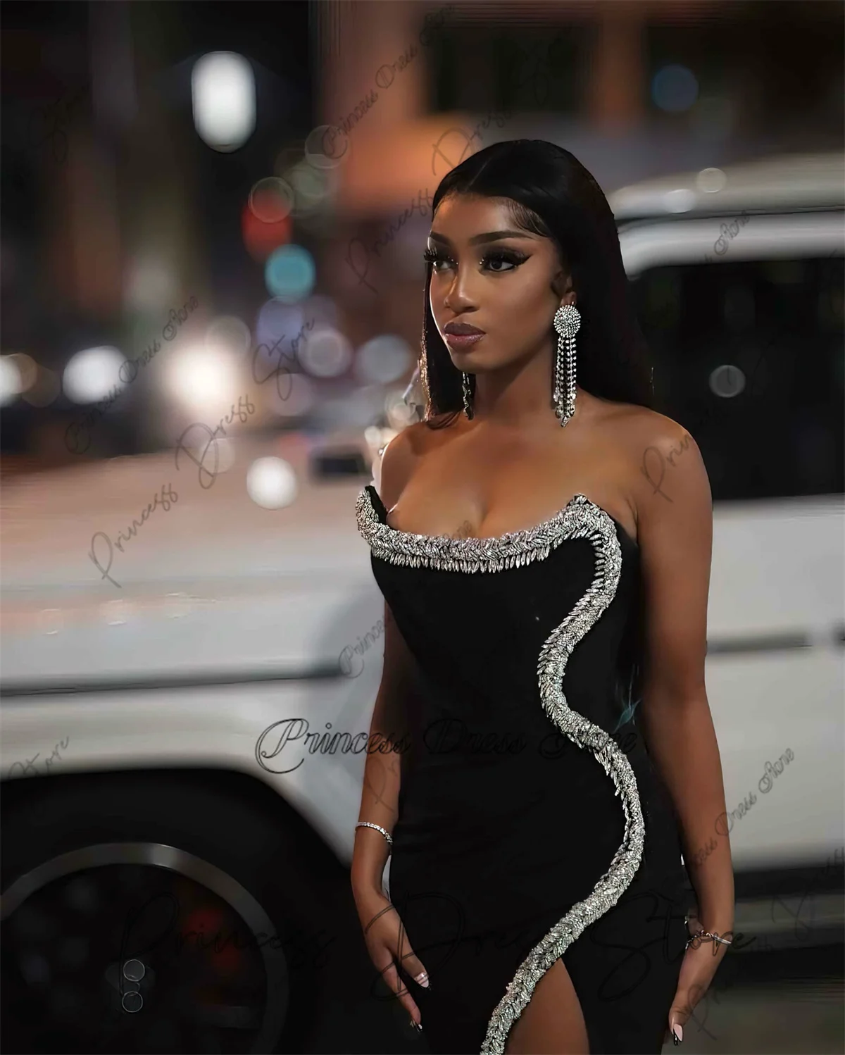 Sparkly Beaded Mermaid Prom Dresses 2025 High Slit Ruffles Evening Dresses Wedding Party Dress Customized Aso Ebi
Sparkly Beaded Mermaid Prom Dresses 2025 High Slit Ruffles Evening Dresses Wedding Party Dress Customized Aso Ebi