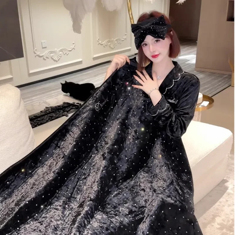 Fleece Thick Winter Fleece Blanket Fluffy Children Blanket Cotton King Size Thermal Insulation Cover Luxury Home Textile Product
Fleece Thick Winter Fleece Blanket Fluffy Children Blanket Cotton King Size Thermal Insulation Cover Luxury Home Textile Product