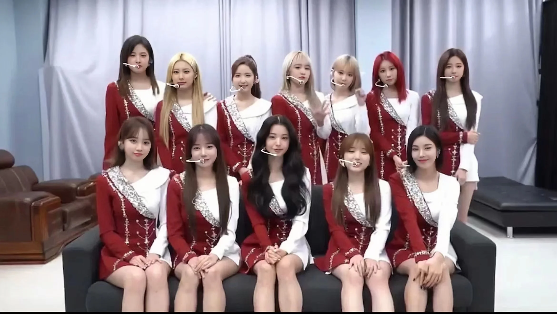 IZONE Performance Outfit Universe Girl Group Kpop Dance Team Stage Set Jazz Style Ladies Ensemble Costume Traditional Chinese...
IZONE Performance Outfit Universe Girl Group Kpop Dance Team Stage Set Jazz Style Ladies Ensemble Costume Traditional Chinese...