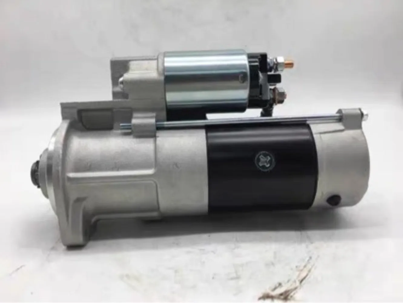 Suitable for Kubota 954 Tractor Starter M008T71671 Starter 1C010-63014 Starter
Suitable for Kubota 954 Tractor Starter M008T71671 Starter 1C010-63014 Starter