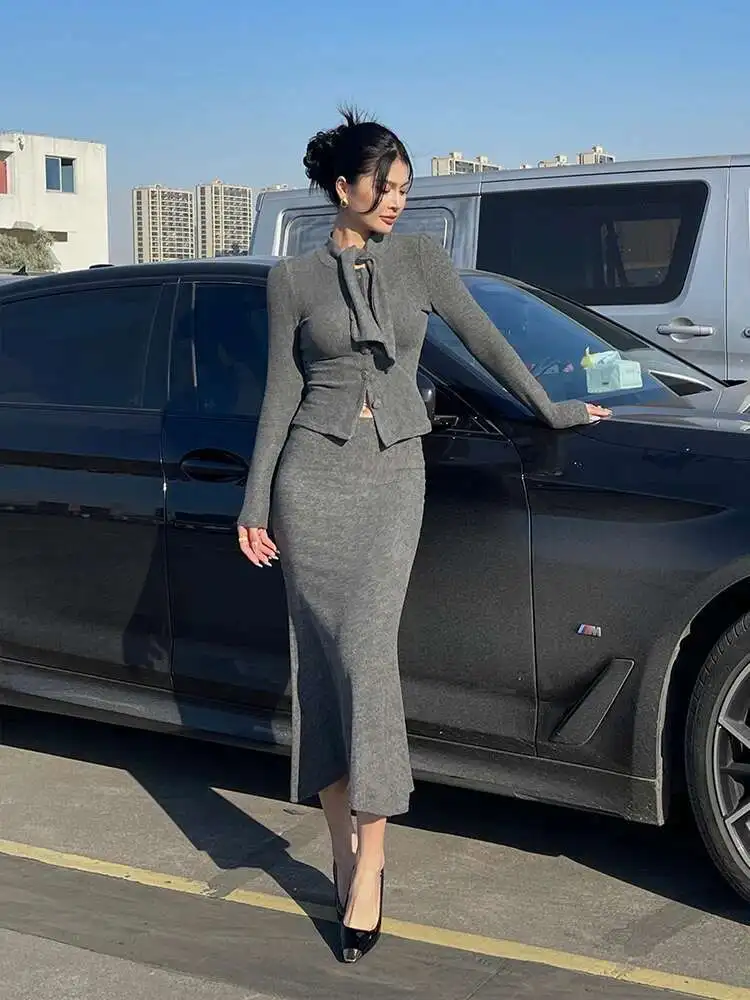 Gray Tie Long Sleeved Slim Jacket Tees T Shirts+high Waist Hip Hugging Two Piece Skirt Set For Women New Two-piece Set U7PS
Gray Tie Long Sleeved Slim Jacket Tees T Shirts+high Waist Hip Hugging Two Piece Skirt Set For Women New Two-piece Set U7PS