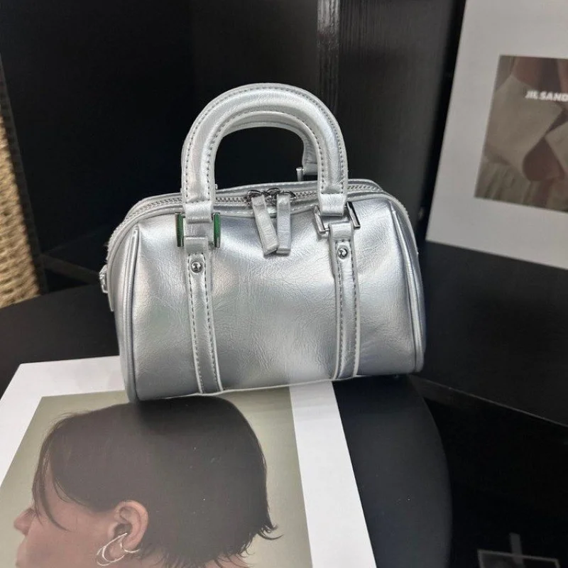 Chic Moon Phase Bag For Women Trendy Celestial Themed Leather Crossbody Bag Mystical Design For Unique Individuals
Chic Moon Phase Bag For Women Trendy Celestial Themed Leather Crossbody Bag Mystical Design For Unique Individuals