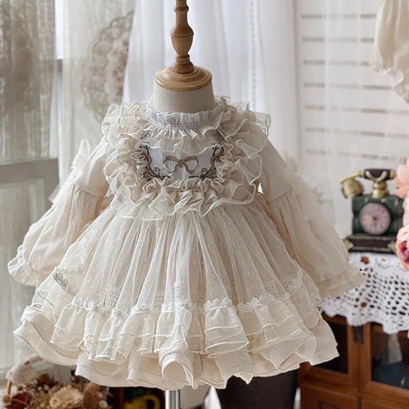 Children's clothing embroidered mesh long sleeved girls' spring and autumn fluffy baby dress w
Children's clothing embroidered mesh long sleeved girls' spring and autumn fluffy baby dress w