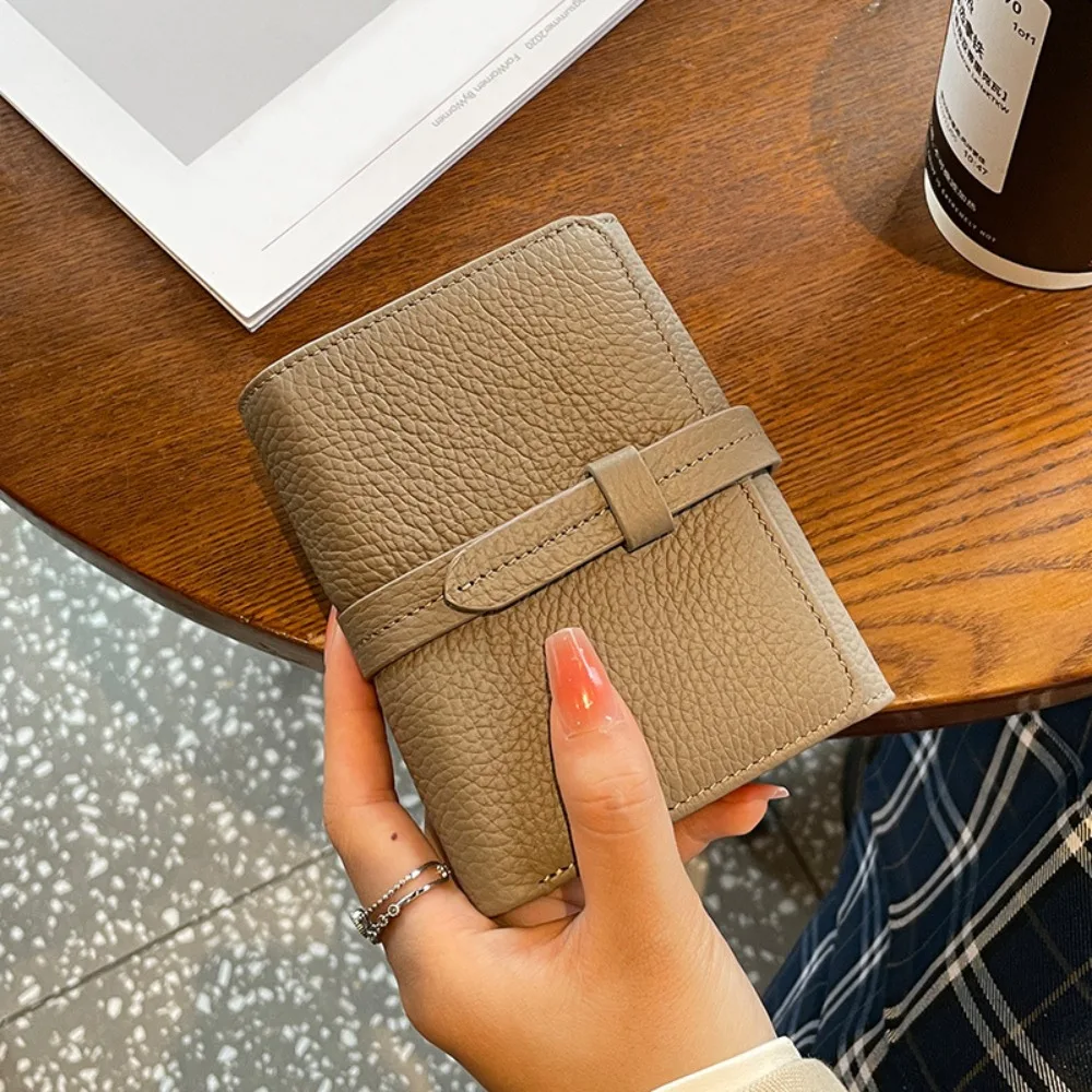 PU Leather Women's Purse Solid Color Large Capacity Short Wallet Folding Design Pull-out Design Leather Purse for Women
PU Leather Women's Purse Solid Color Large Capacity Short Wallet Folding Design Pull-out Design Leather Purse for Women