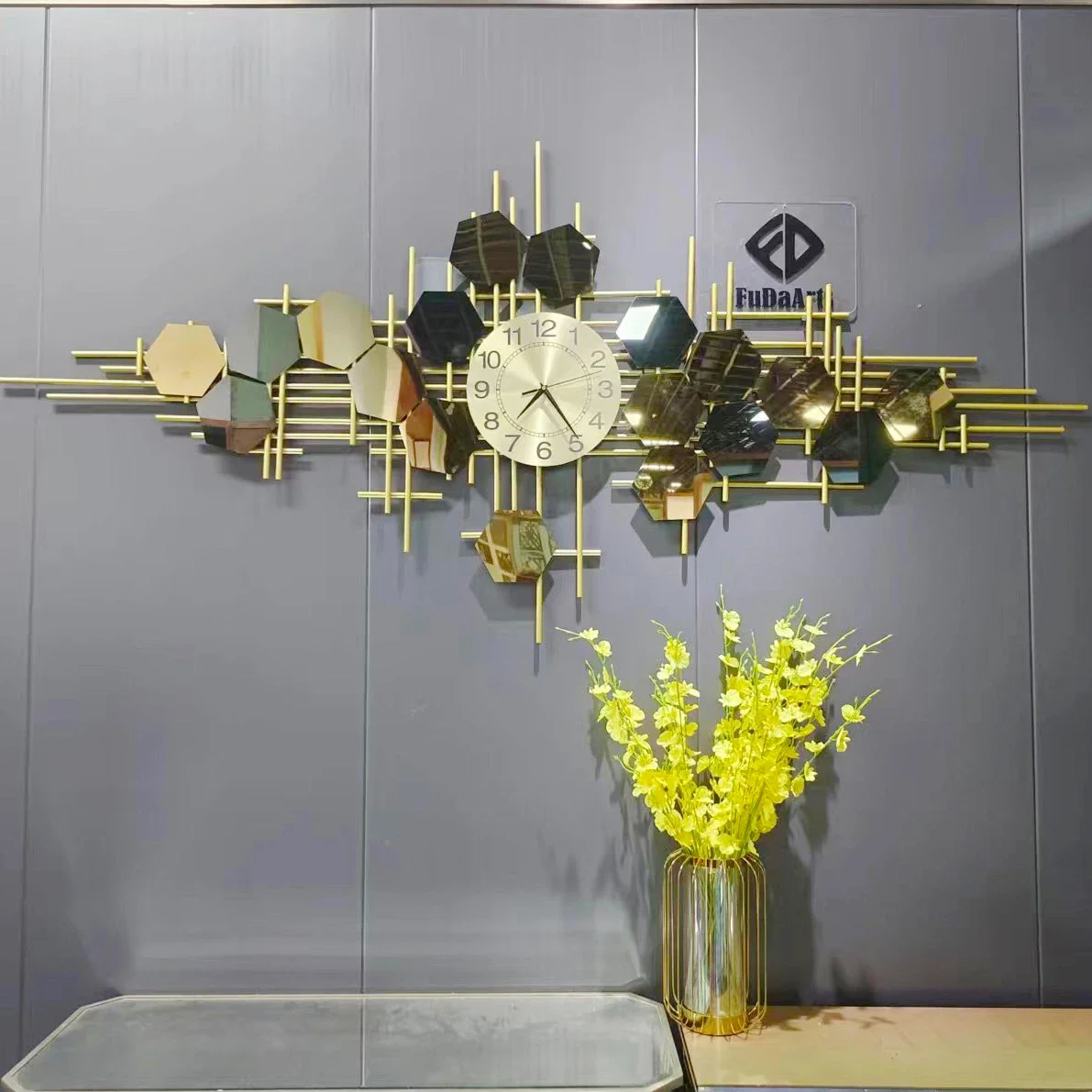 z 200*92CM Nordic light luxury wall hanging clock living room TV wall clock creative bedroom wall clock
z 200*92CM Nordic light luxury wall hanging clock living room TV wall clock creative bedroom wall clock