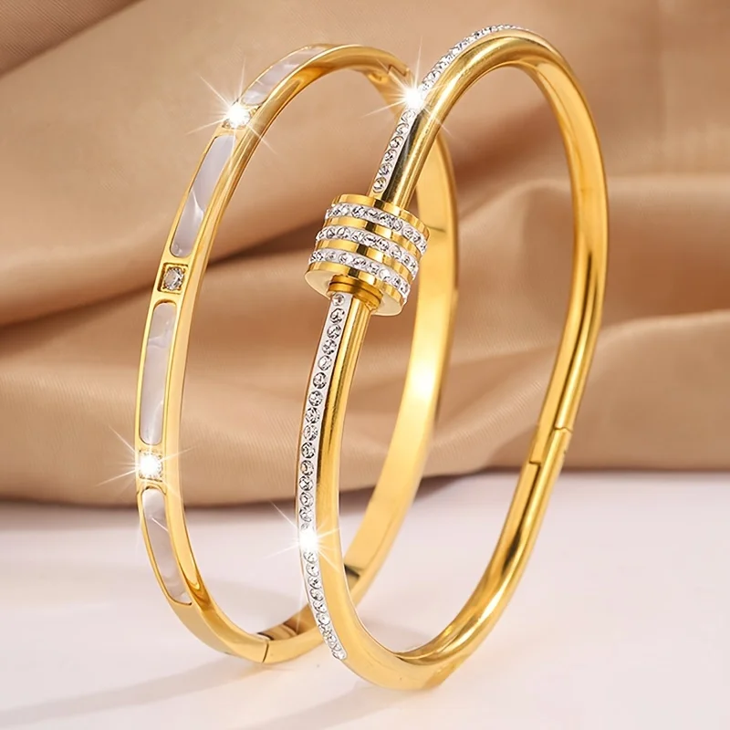 Niche stackable shell stainless steel bracelet for women luxury and elegant jewelry suitable for daily wear and gift giving
Niche stackable shell stainless steel bracelet for women luxury and elegant jewelry suitable for daily wear and gift giving
