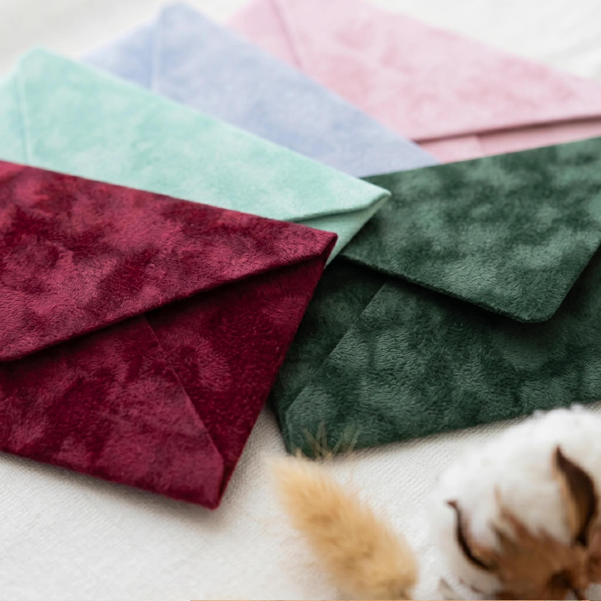 5''x7'' Velvet Envelopes Custom Printed Personalized Design for Wedding Graduation Baby Shower Invitation Paper Supplies
5''x7'' Velvet Envelopes Custom Printed Personalized Design for Wedding Graduation Baby Shower Invitation Paper Supplies