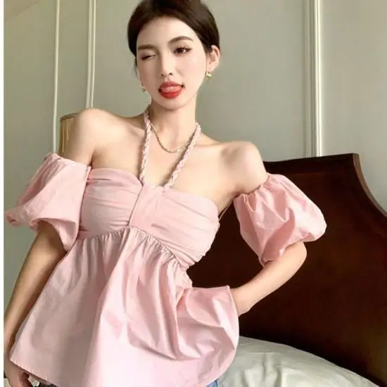 Summer French Sweet Off Shoulder Blouse for Women Vintage Style Halter Strap Top with Puff Sleeves Chic Unique Design Shirt
Summer French Sweet Off Shoulder Blouse for Women Vintage Style Halter Strap Top with Puff Sleeves Chic Unique Design Shirt