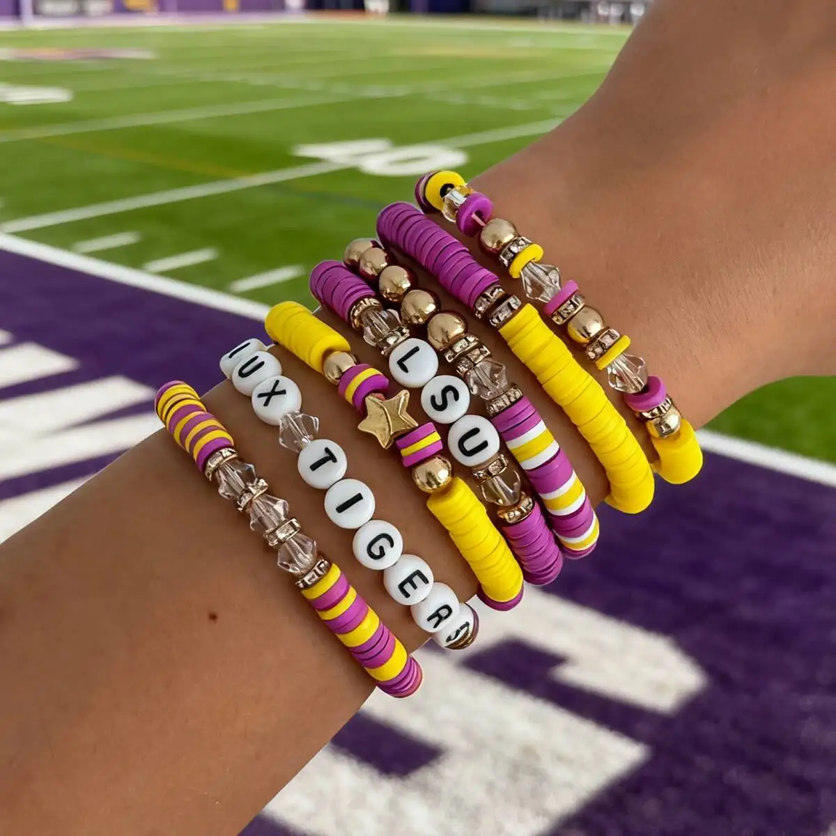 Trendy Crystal Letter Bracelet for Women Retro Acrylic Beads Elastic Hand Accessory New Year Jewelry Gift
Trendy Crystal Letter Bracelet for Women Retro Acrylic Beads Elastic Hand Accessory New Year Jewelry Gift