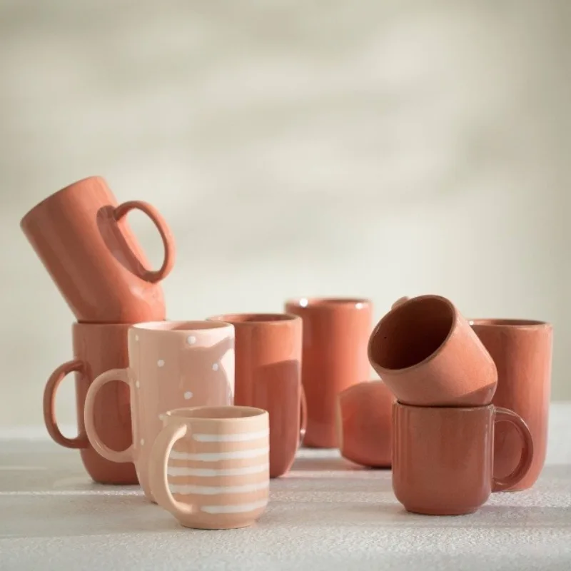 Керамическая кофейная кружка персикового цвета с деревянной крышкой, домашняя посуда для напитков, кофейная чашка, кружка для завтрака, чая, кухонная посуда, подарок на день рождения
Керамическая кофейная кружка персикового цвета с деревянной крышкой, домашняя посуда для напитков, кофейная чашка, кружка для завтрака, чая, кухонная посуда, подарок на день рождения