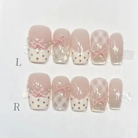 10Pcs Sweet Mid-length Ballet False Nails Art Fashion Pink Cat Eye Lovely Bow Wearable Finished Nails Set Summer Acrylic Nails