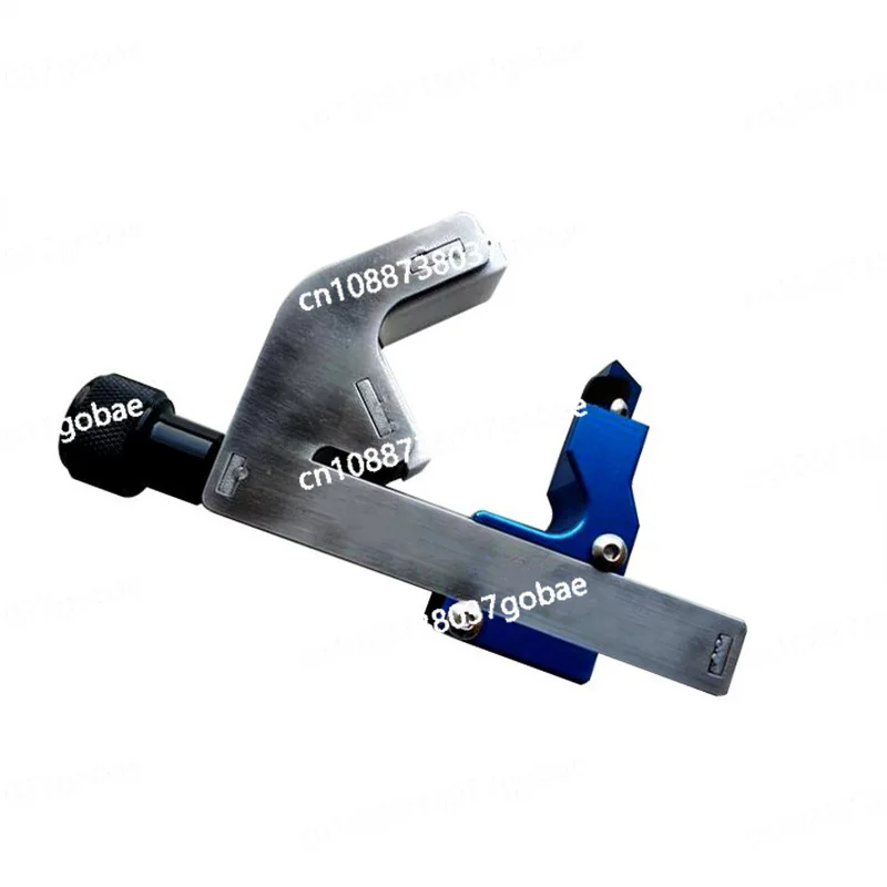 Blue CST240 chamfering main line insulation layer stripping pliers cable stripping tool
Blue CST240 chamfering main line insulation layer stripping pliers cable stripping tool