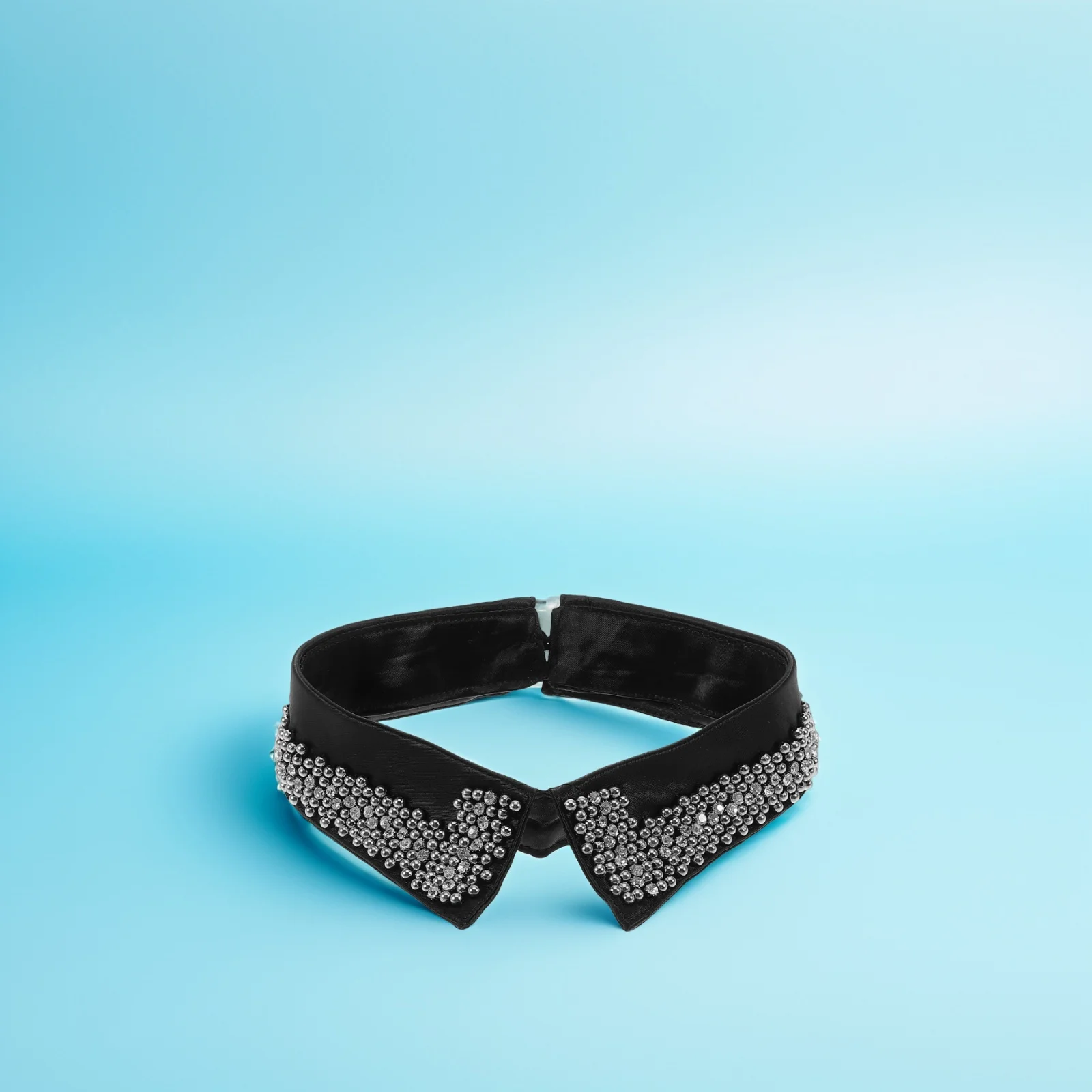 Black Beaded Fake Collar Sequin Detachable Shawl Rhinestone Top False Women Necklace Blouse Lapel Versatile Comfortable Material
Black Beaded Fake Collar Sequin Detachable Shawl Rhinestone Top False Women Necklace Blouse Lapel Versatile Comfortable Material