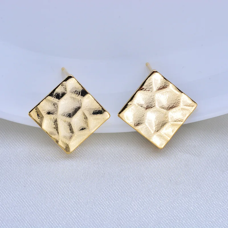 10Pcs 12 MM 14K Gold Plated Brass Rhombus Stud Earrings High Quality DIY Jewelry Finding Accessories Earrings Making
10Pcs 12 MM 14K Gold Plated Brass Rhombus Stud Earrings High Quality DIY Jewelry Finding Accessories Earrings Making