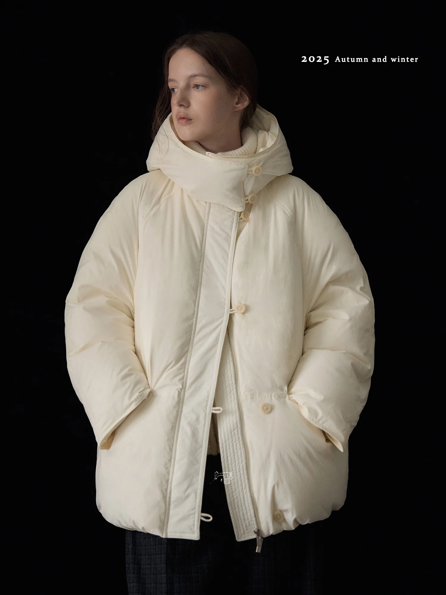 Traceable 90 White Duck down Puffer Jacket with Hood Anti-Wind High Pressure Sensation Casual Style Thickened Long Sleeve Coat
Traceable 90 White Duck down Puffer Jacket with Hood Anti-Wind High Pressure Sensation Casual Style Thickened Long Sleeve Coat