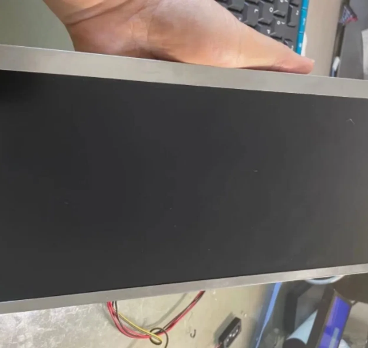 NEW original HSD123KPW2-D10 12.3-inch 1920*720 16.7M WLED LVDS LCD screen PANEL in stock
NEW original HSD123KPW2-D10 12.3-inch 1920*720 16.7M WLED LVDS LCD screen PANEL in stock