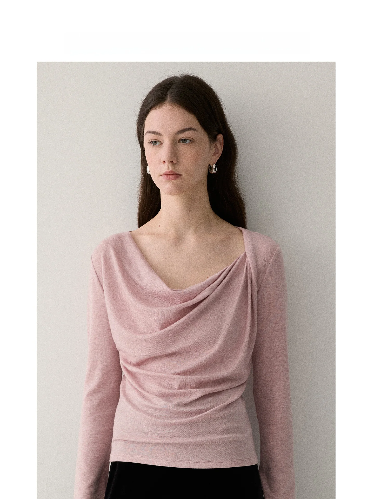 Shallow Streams Cherry Blossom Pink Long Sleeve Wool Blend T-Shirt Women's Slim Fit Casual Style V-Neck Design Fashion Top
Shallow Streams Cherry Blossom Pink Long Sleeve Wool Blend T-Shirt Women's Slim Fit Casual Style V-Neck Design Fashion Top
