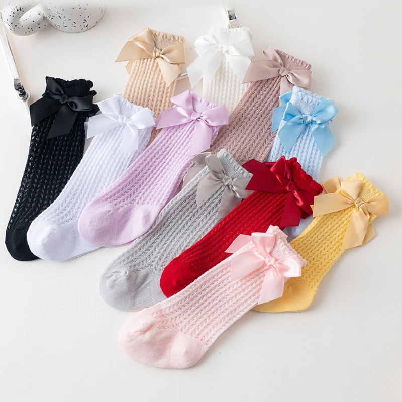 New Summer Kids Knee High Socks Baby Girls Long Sock Bows Soft Cotton Mesh Breathable Children Hollow Out Socken High Quality
New Summer Kids Knee High Socks Baby Girls Long Sock Bows Soft Cotton Mesh Breathable Children Hollow Out Socken High Quality
