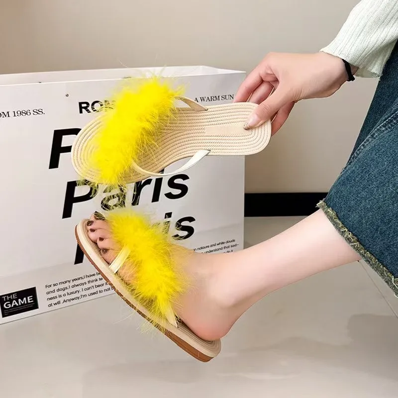 Summer Soft Skin-friendly Plush Decorative Comfortable Flat Flip-flops for Women 2026 New Trend Home Non-slip Large Size Slipper
Summer Soft Skin-friendly Plush Decorative Comfortable Flat Flip-flops for Women 2026 New Trend Home Non-slip Large Size Slipper