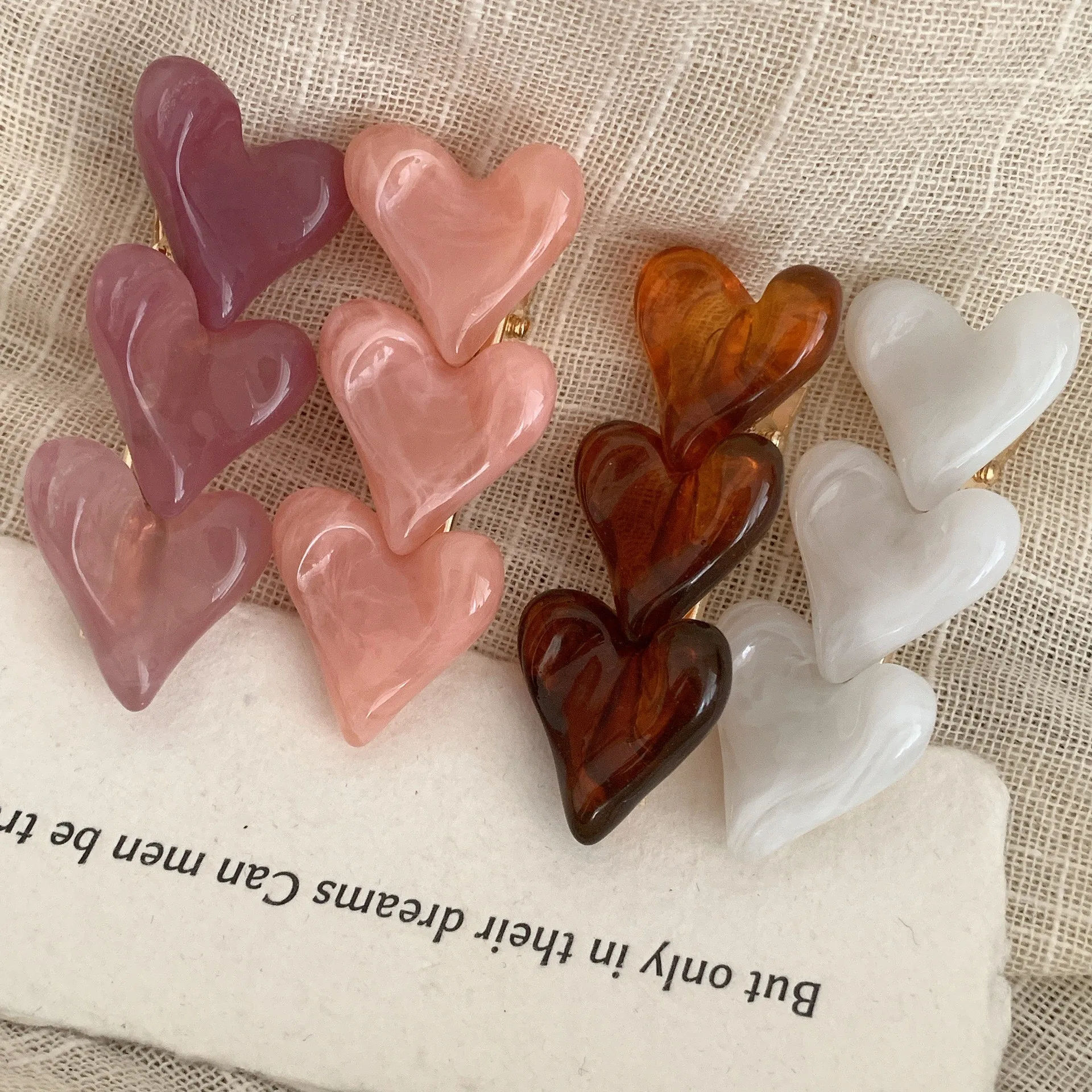 BYL New Three Heart Hair Clips Acetate Claw Clip Korean Popular Side Clip Hair Female Cute notch duckbill clips Hair Accessories
BYL New Three Heart Hair Clips Acetate Claw Clip Korean Popular Side Clip Hair Female Cute notch duckbill clips Hair Accessories