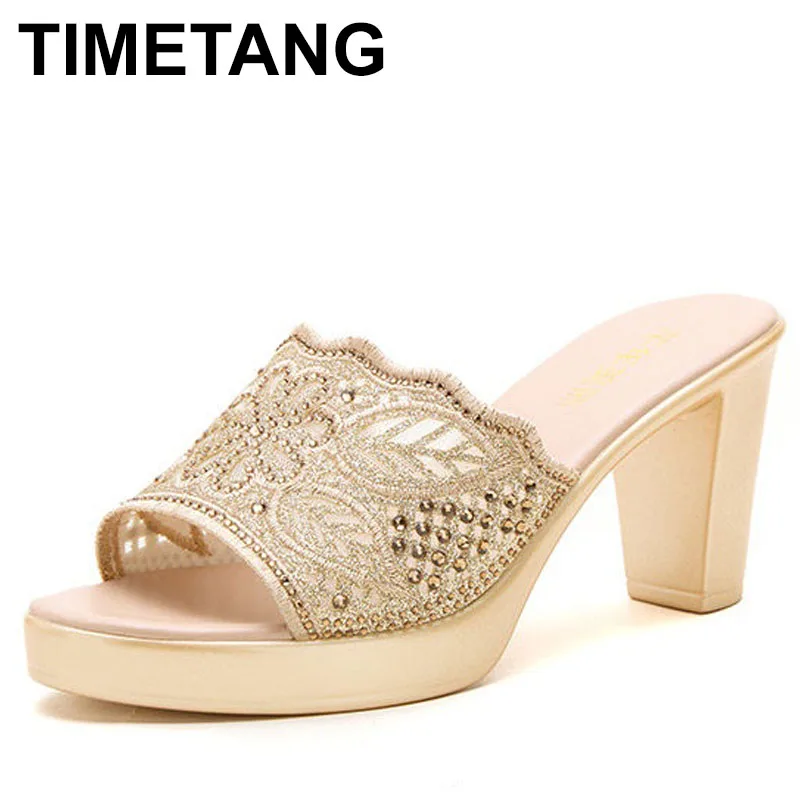 2025 8cm Small Size 32-43 Fashion Rhinestone Silver Wedding Shoes Summer Slides Womens Block High Heels Slippers Office Model
2025 8cm Small Size 32-43 Fashion Rhinestone Silver Wedding Shoes Summer Slides Womens Block High Heels Slippers Office Model