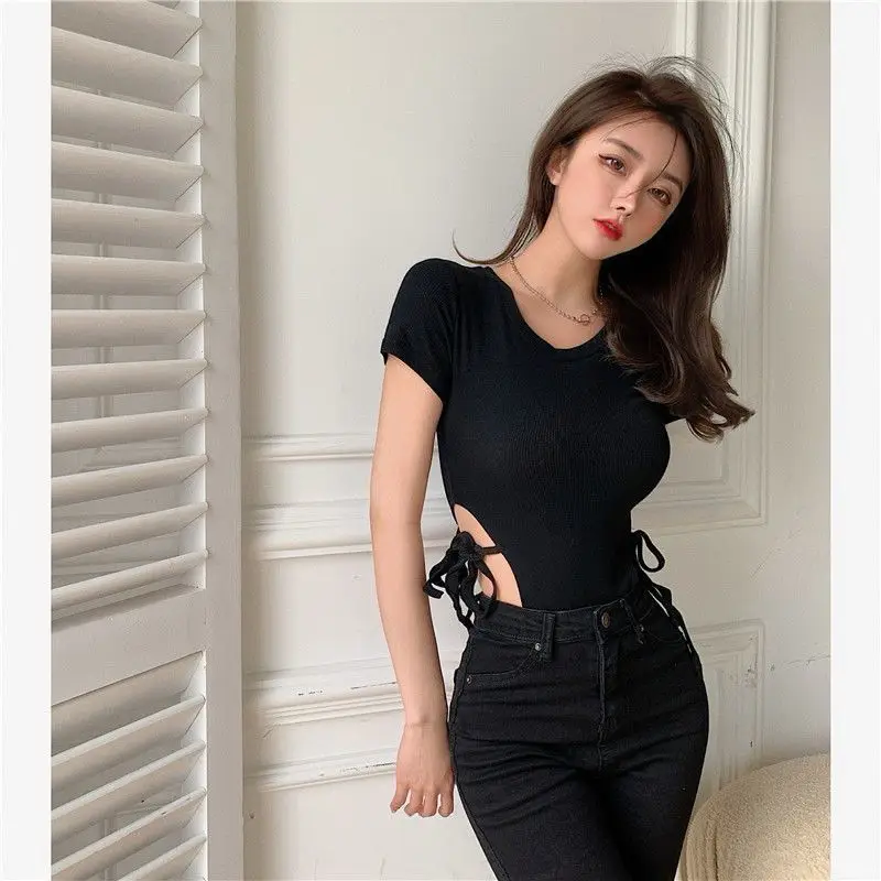 T-shirts Women Bandage Hollow Out O-neck Hotsweet Korean Style Fashion Ladies Personality Summer Solid All-match Chic E5705
T-shirts Women Bandage Hollow Out O-neck Hotsweet Korean Style Fashion Ladies Personality Summer Solid All-match Chic E5705