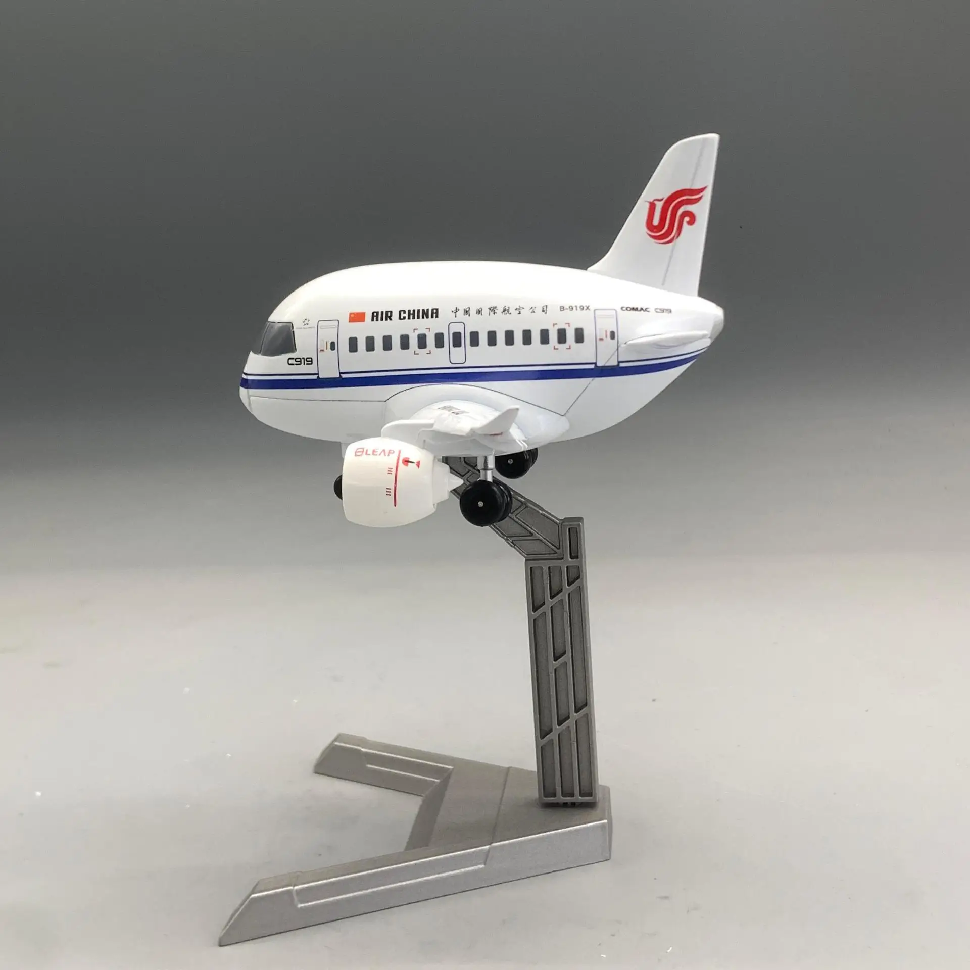 Air China Comac C919 Diecast Alloy Airplane Model Desktop Display Decoration Aviation Collectible Ornament Gift For Collectors
Air China Comac C919 Diecast Alloy Airplane Model Desktop Display Decoration Aviation Collectible Ornament Gift For Collectors