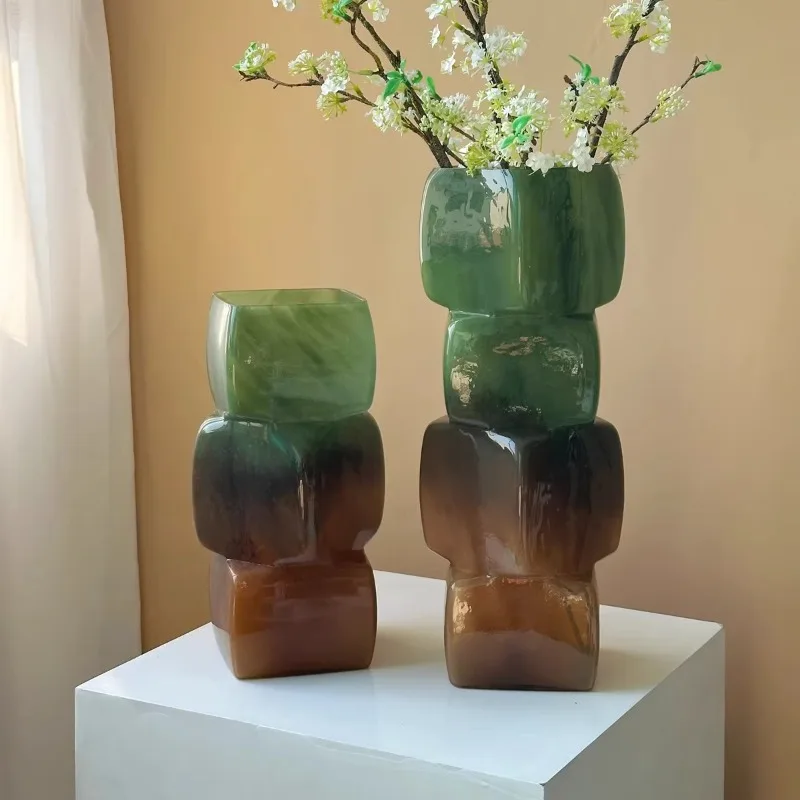 Ваза ручной работы из китайского розового стекла с квадратным горлышком, декоративный центральный элемент для стола в гостиной или офисе, художественный стеклянный цветочный горшок
Ваза ручной работы из китайского розового стекла с квадратным горлышком, декоративный центральный элемент для стола в гостиной или офисе, художественный стеклянный цветочный горшок