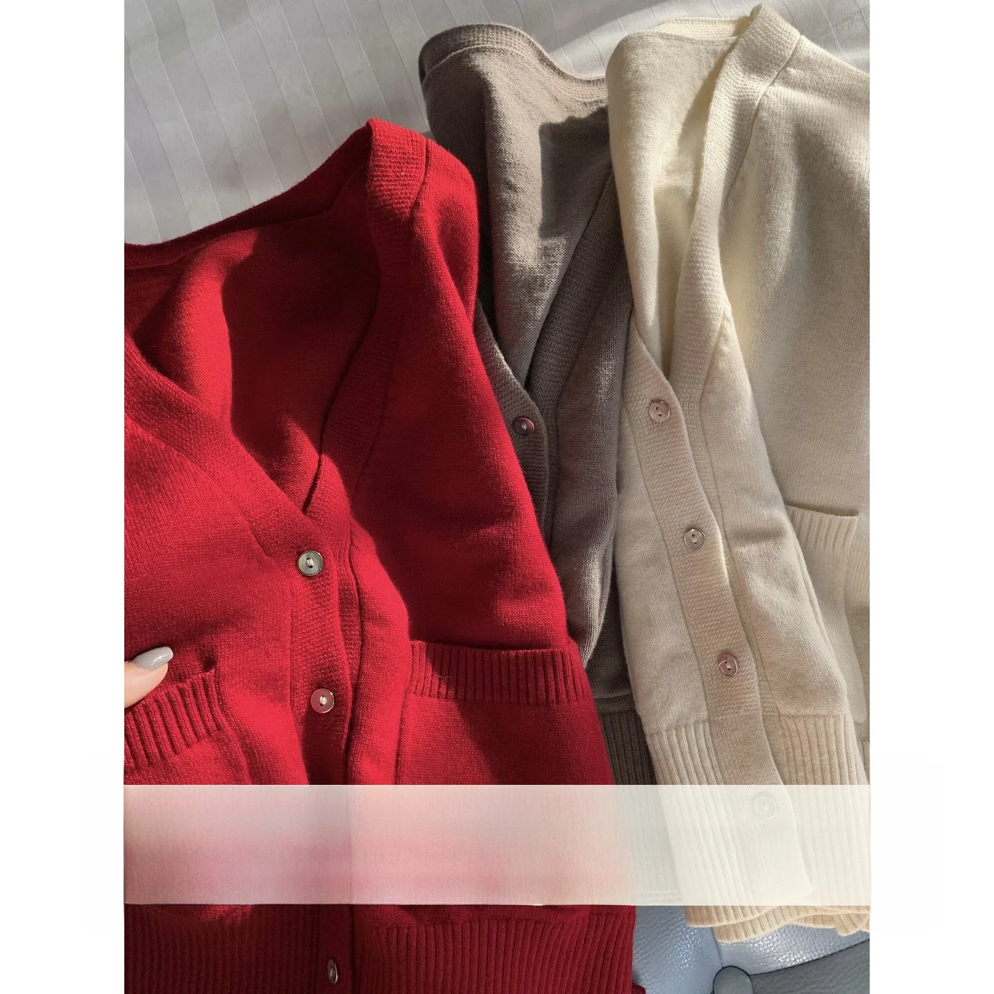 Real Wearable ort Knitted Cardigan Women's Autumn Winter Wool Sweater Jaet V-Ne Long Sve Regular Fit Color
Real Wearable ort Knitted Cardigan Women's Autumn Winter Wool Sweater Jaet V-Ne Long Sve Regular Fit Color