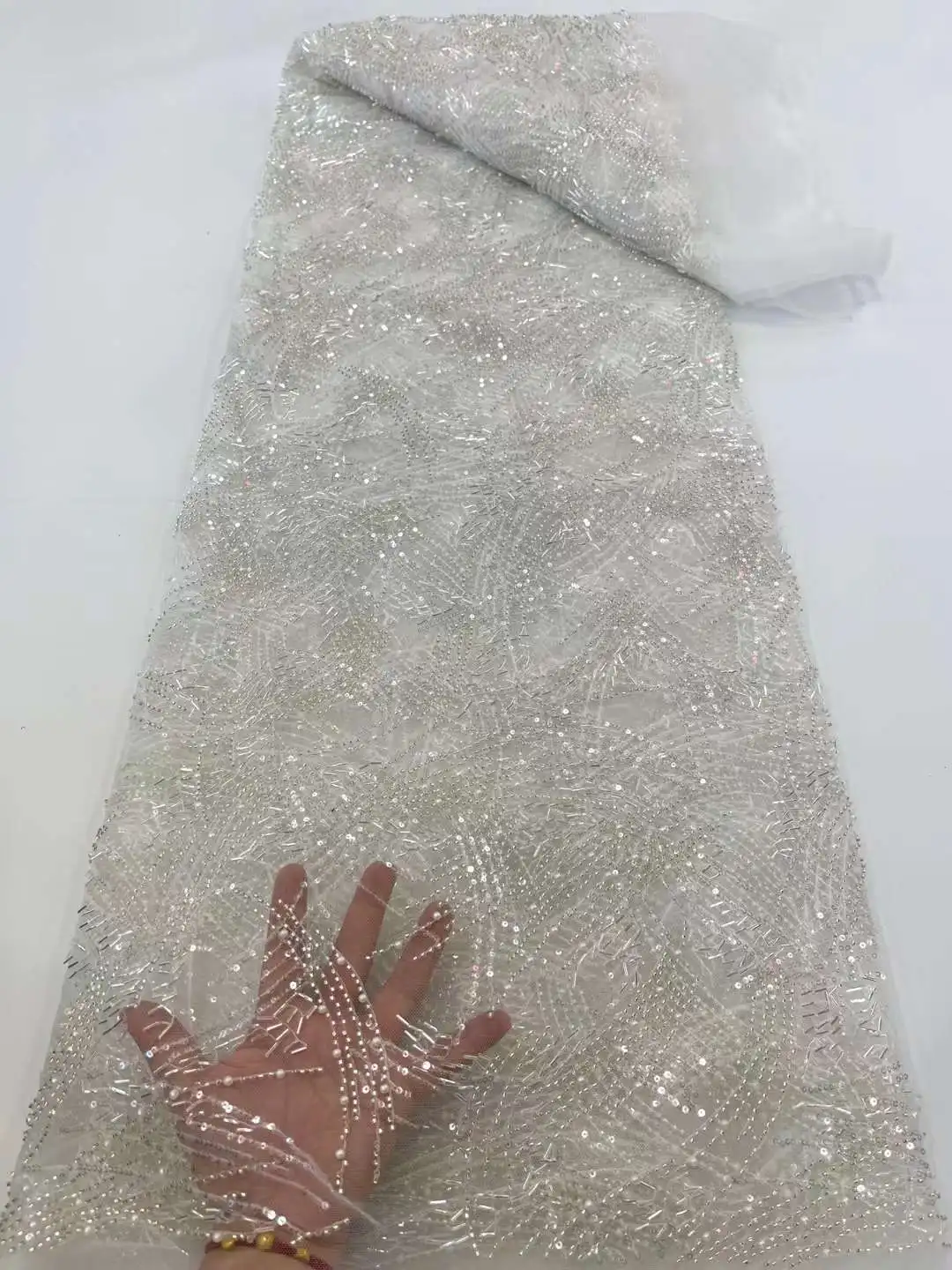 White Nigerian French Groom Lace Fabric With Sequins 2023 Latest African Mesh Lace Material For Women Wedding Party Dress Sewing
White Nigerian French Groom Lace Fabric With Sequins 2023 Latest African Mesh Lace Material For Women Wedding Party Dress Sewing