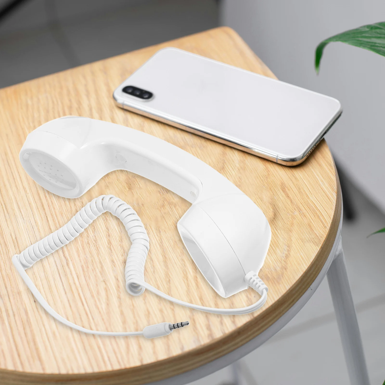 Retro Telephone Handset Landline for Seniors Corded House Phones Plastic Universal
Retro Telephone Handset Landline for Seniors Corded House Phones Plastic Universal