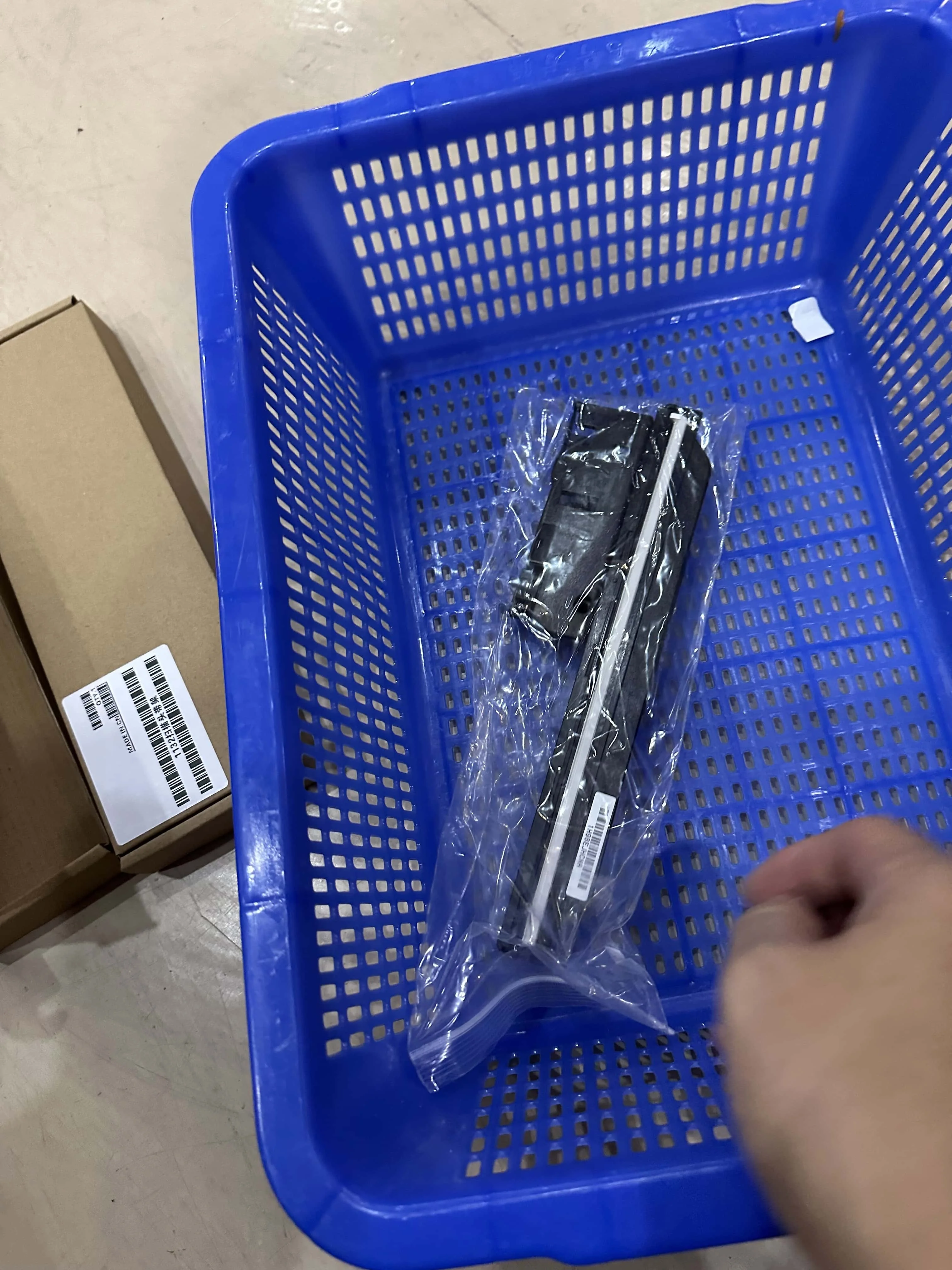 Планшетный привод сканера в сборе, головка сканера в сборе для HP M1130 M1132 M1136 1130 1132 1136 4660 4580 CE847-60108 CE841-60111
Планшетный привод сканера в сборе, головка сканера в сборе для HP M1130 M1132 M1136 1130 1132 1136 4660 4580 CE847-60108 CE841-60111