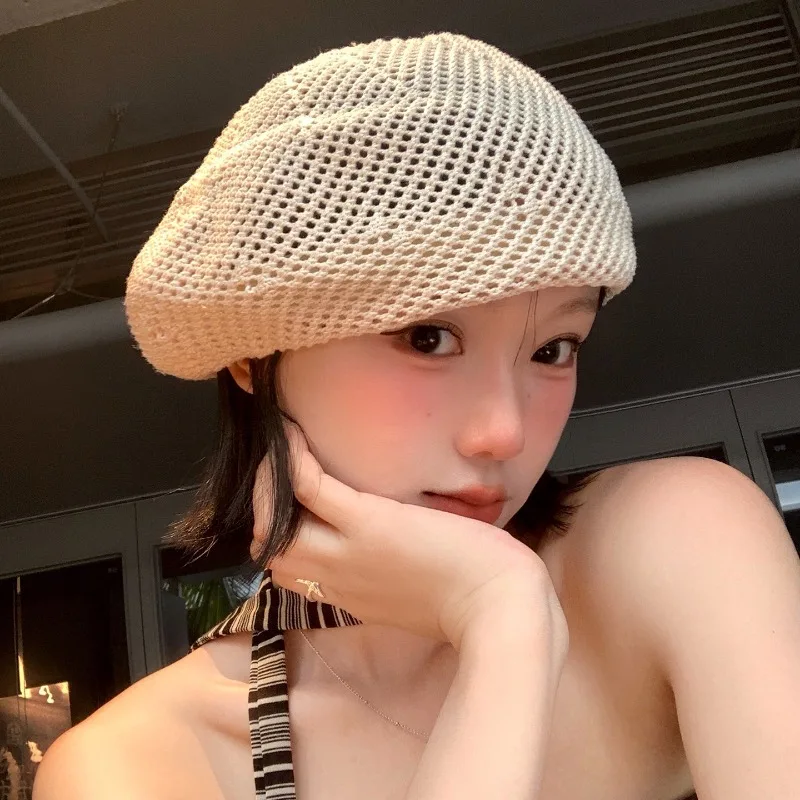 Korean Simple Solid Color Hollow Breathable Knitted Berets Cap Women's Summer Thin Fashion Literary and Artistic Painter's Hat
Korean Simple Solid Color Hollow Breathable Knitted Berets Cap Women's Summer Thin Fashion Literary and Artistic Painter's Hat