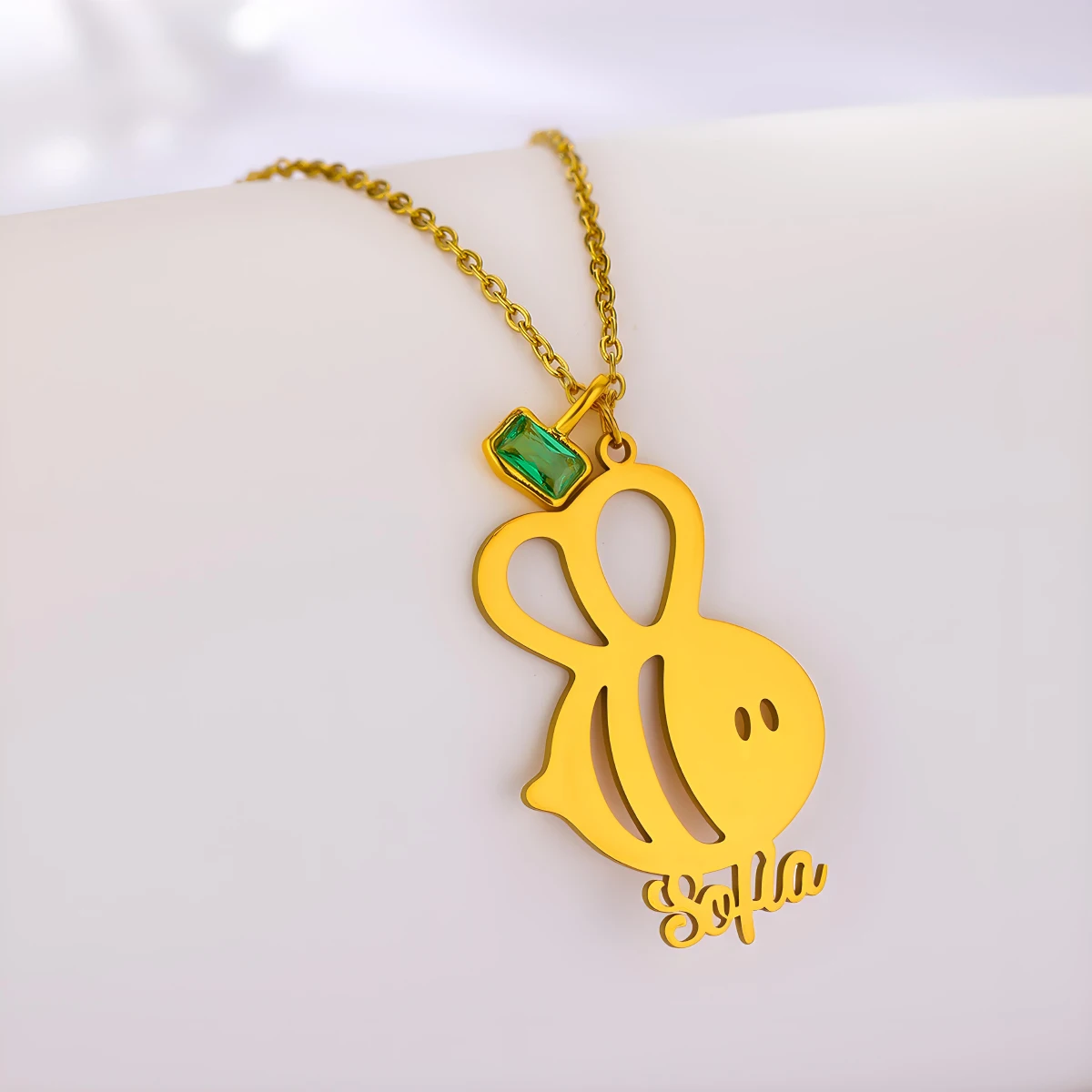 Chandler Personalized Custom Name Stainless Steel Cute Little Bee Pendant Necklace For Women Girl Fashion Jewelry Gift
Chandler Personalized Custom Name Stainless Steel Cute Little Bee Pendant Necklace For Women Girl Fashion Jewelry Gift