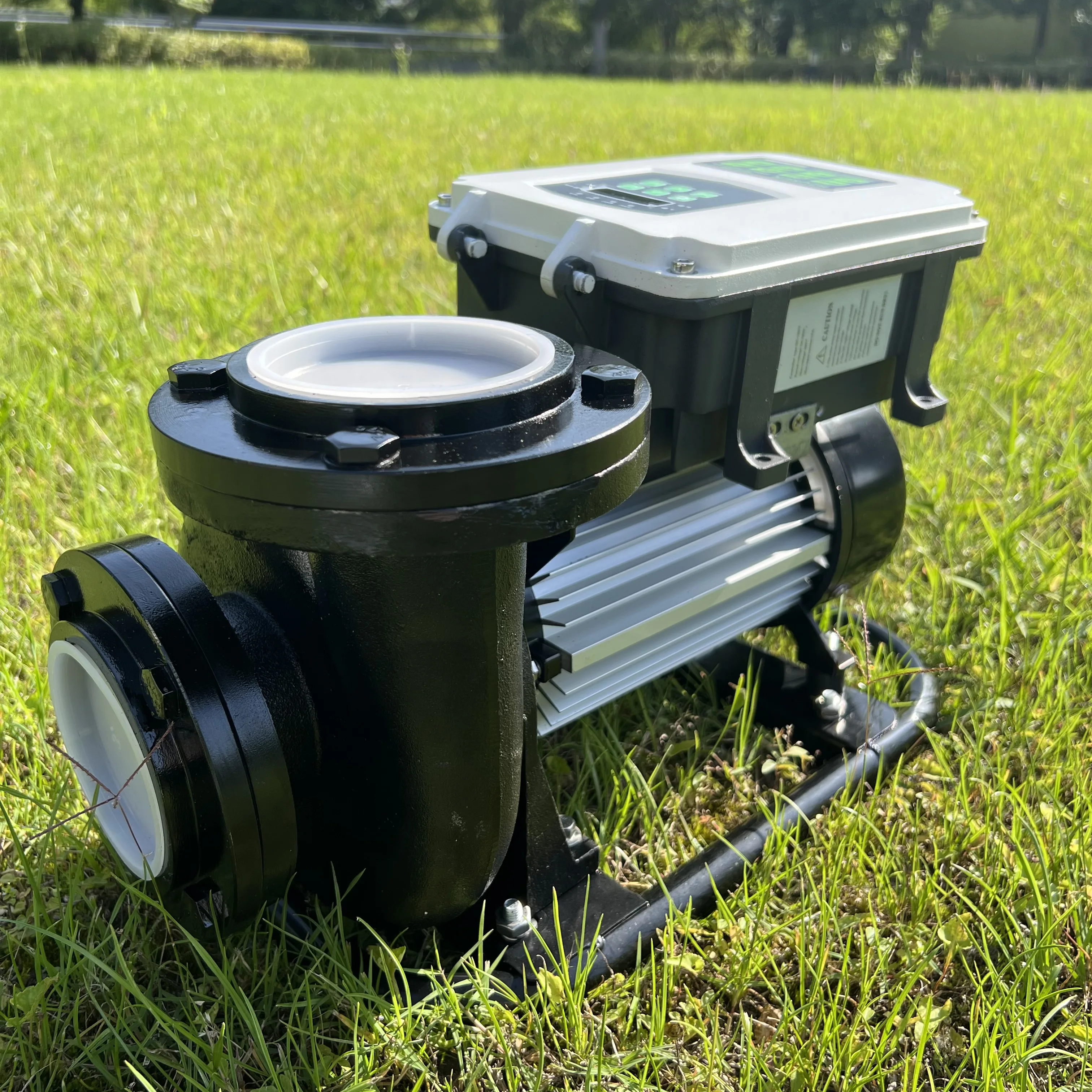 Eco-Friendly Efficiency Big Flow DC 3HP/2.2KW Solar Centrifugal Pump for Sustainable Farming in Ghana
Eco-Friendly Efficiency Big Flow DC 3HP/2.2KW Solar Centrifugal Pump for Sustainable Farming in Ghana