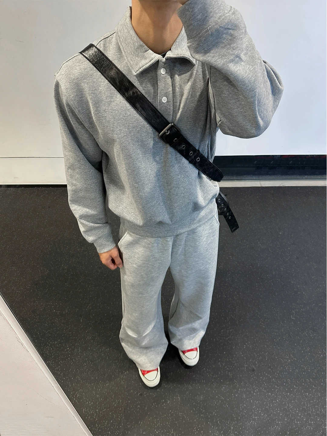 Light Grey Long Sleeve Shirt Hoodie Men Autumn Winter Cleanfit Stand Collar T-Shirt High End Heavy Weight Base Shirt
Light Grey Long Sleeve Shirt Hoodie Men Autumn Winter Cleanfit Stand Collar T-Shirt High End Heavy Weight Base Shirt