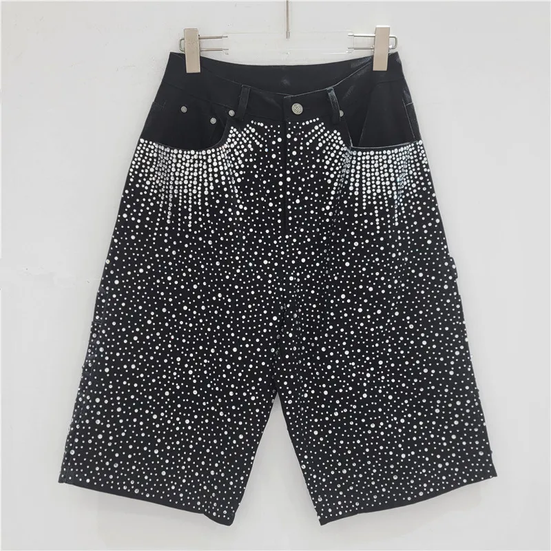 Европейская и американская мода Fried Street Explosion Bright Hot Diamond Свободные повседневные прямые широкие джинсовые шорты с семью точками
Европейская и американская мода Fried Street Explosion Bright Hot Diamond Свободные повседневные прямые широкие джинсовые шорты с семью точками