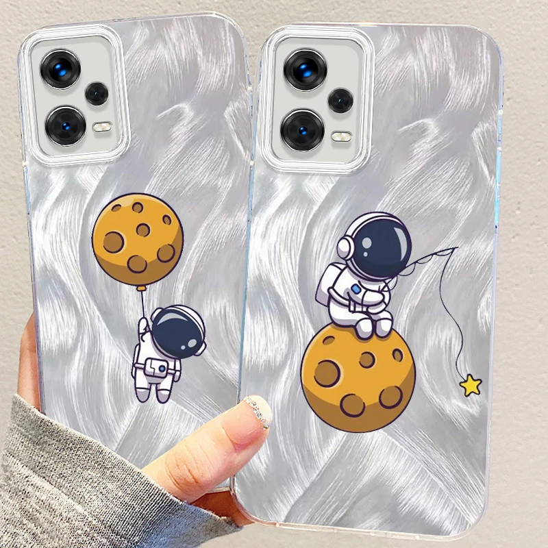 Space Star Astronaut Moon For Xiaomi Redmi Note 13 12 11 11S 10 10S 9 9S 8 Pro Plus Max 5G Feather Yarn TPU Phone Case
Space Star Astronaut Moon For Xiaomi Redmi Note 13 12 11 11S 10 10S 9 9S 8 Pro Plus Max 5G Feather Yarn TPU Phone Case