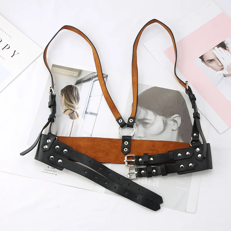 Street Fashion Ladies Waist Seal Punk Style Wide Strap Versatile Fashion Shoulder Strap European and American Waist Belt
Street Fashion Ladies Waist Seal Punk Style Wide Strap Versatile Fashion Shoulder Strap European and American Waist Belt