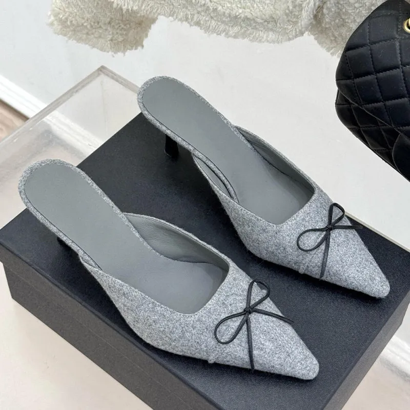 Bow Bag Head Half Slippers Women's Spring and Summer New Pointed Stiletto Women's Slippers
Bow Bag Head Half Slippers Women's Spring and Summer New Pointed Stiletto Women's Slippers