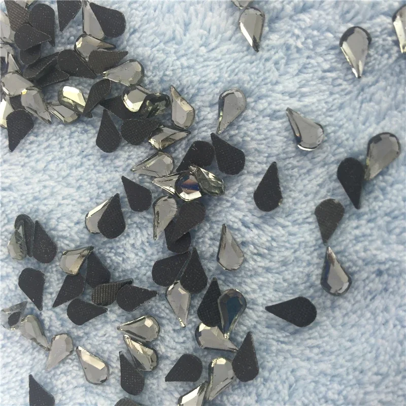 New Drop Shaped 5*8MM 500pcs/lot Crystal Grey Hot Fix Rhinestone Special-shaped Diamond Crystal Glass Drill Garment Accessor
New Drop Shaped 5*8MM 500pcs/lot Crystal Grey Hot Fix Rhinestone Special-shaped Diamond Crystal Glass Drill Garment Accessor