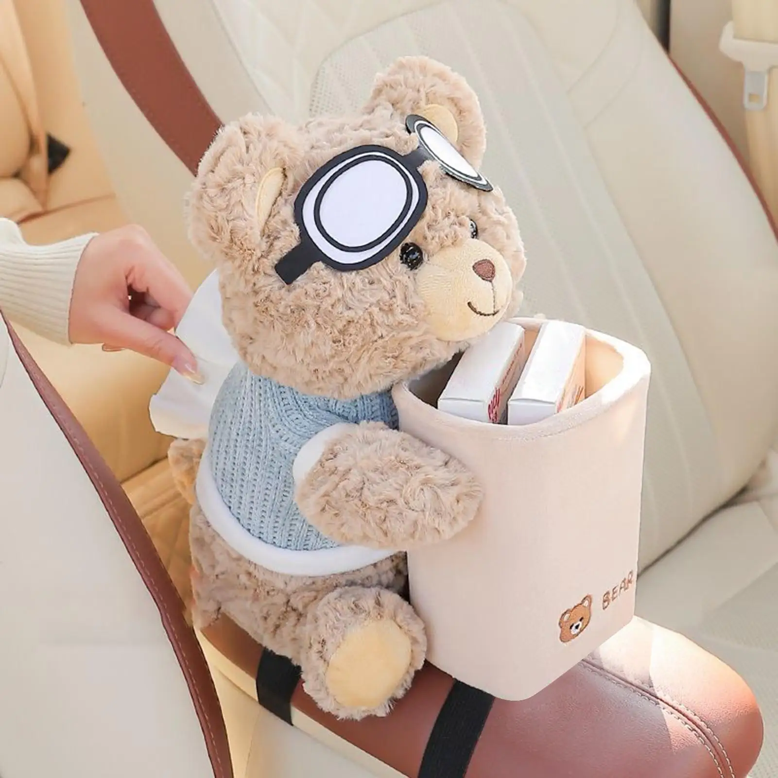 Cute Cartoon Bear Plush Car Organizer 2-in-1 Leakproof Plush Bear Tissue Holder Mini Trash Can for Vehicle Home Travel
Cute Cartoon Bear Plush Car Organizer 2-in-1 Leakproof Plush Bear Tissue Holder Mini Trash Can for Vehicle Home Travel