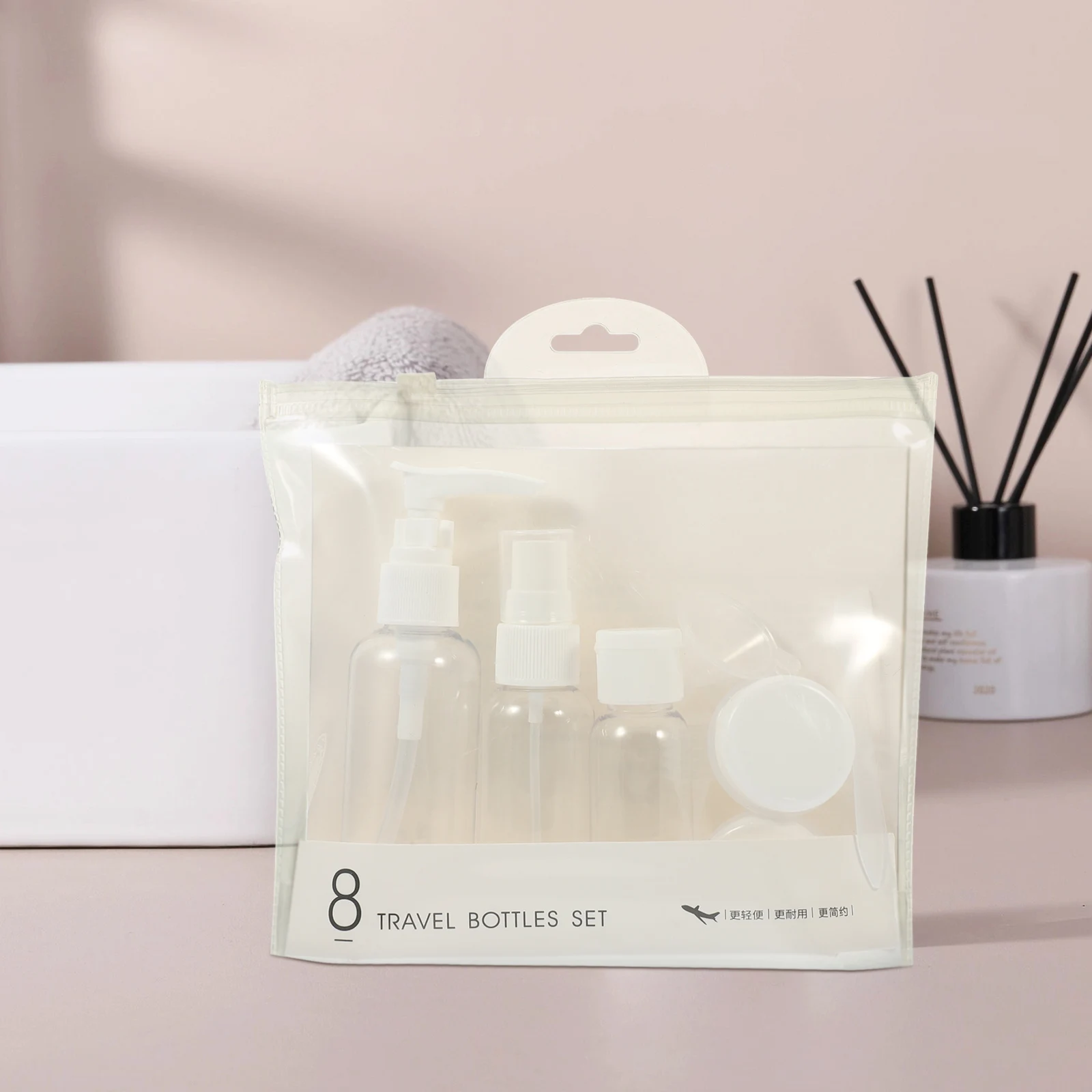 Refillable Bottles Set Leak Proof Plastic Sample Makeup Dispensers PET Travel Sub Bottles for H Soap Lotion Facial
Refillable Bottles Set Leak Proof Plastic Sample Makeup Dispensers PET Travel Sub Bottles for H Soap Lotion Facial